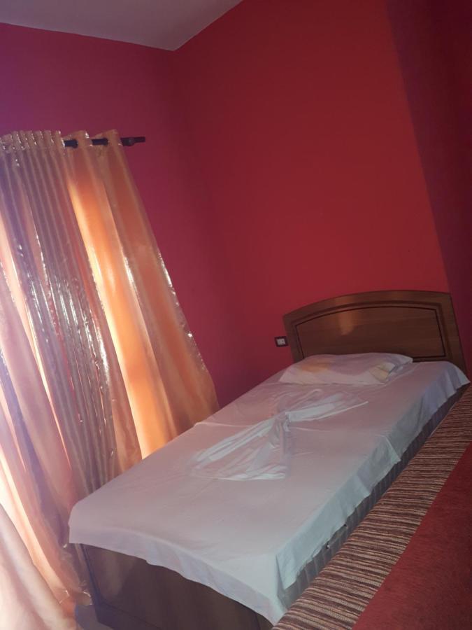 Hotel Meteor Shkodër Exterior foto